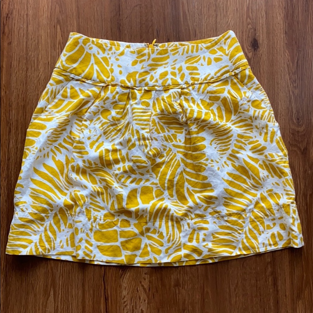 ⭐️ Loft Yellow Skirt with Pockets ⭐️